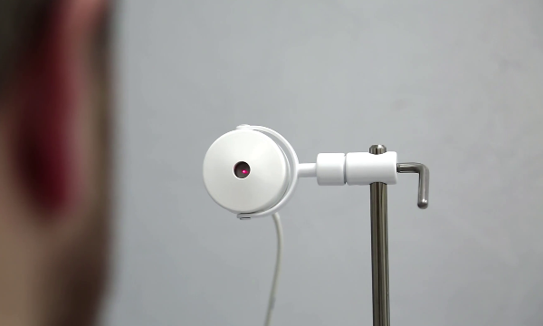 La laserterapia retinica ha dei costi di 150,00 € - 400,00 € a seduta.