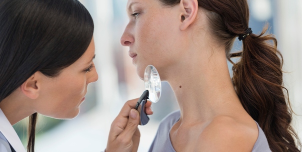 Per sapere quanto costa togliere una verruca dal dermatologo può essere utile richiedere più consulti specialistici.